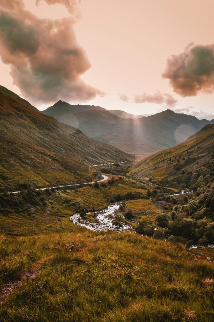 yash-mathur-YLnqAX8p8S8-unsplash